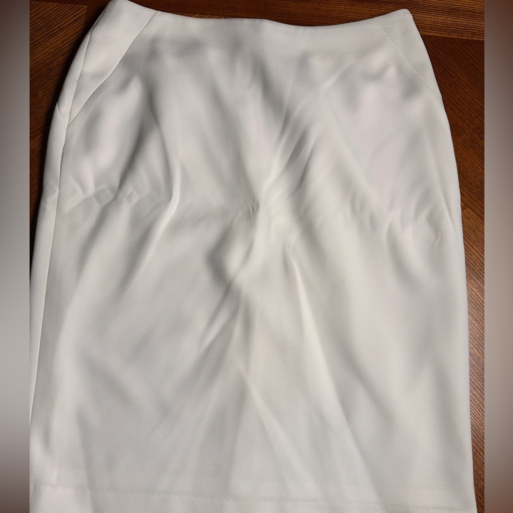 Tommy Hilfiger lined skirt SZ 8